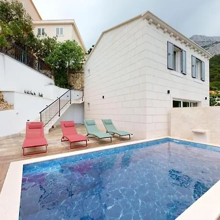 Σπίτι διακοπών Gemuetliche Mit Pool Brela